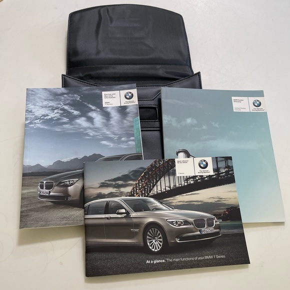 BMW 2009 7 Series 750Li 750i Owners Operator Manuals Guides W/ Case BMW Emblem - Picture 4 of 15